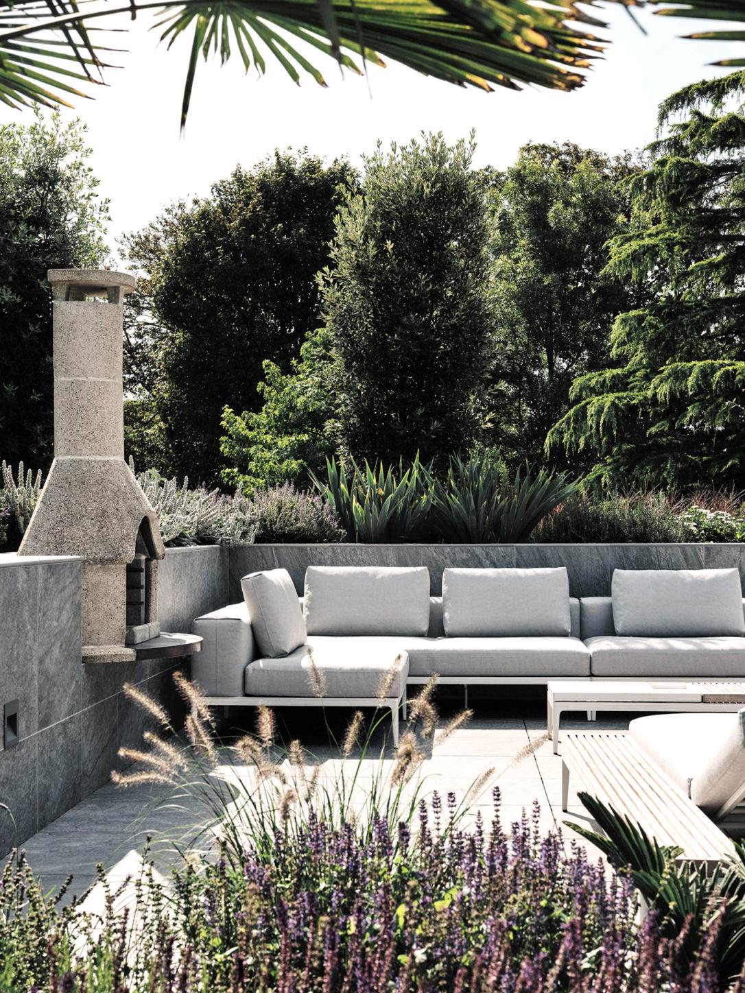 Luxury garden and chimenea